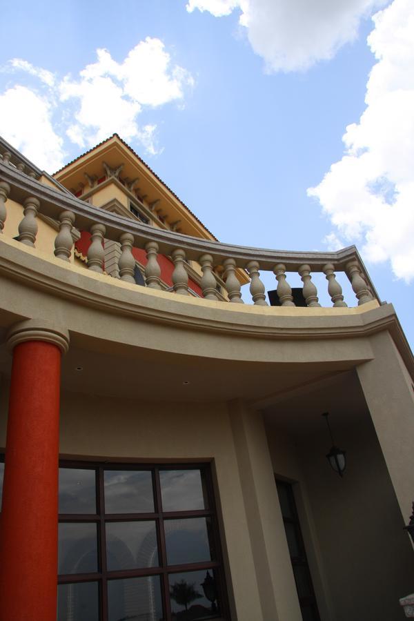Lake Victoria Serena Golf Resort & Spa Kigo Δωμάτιο φωτογραφία